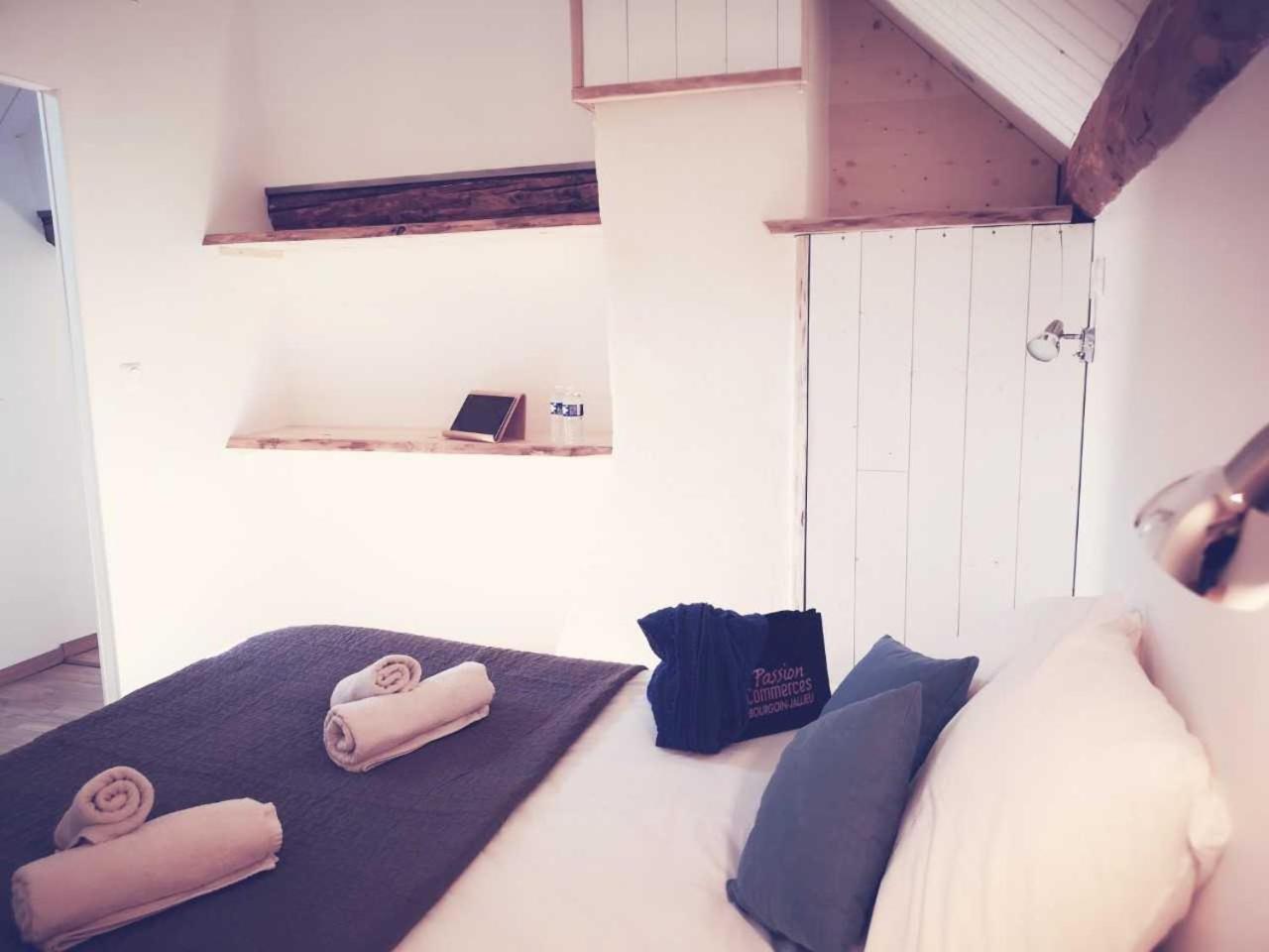 Auberge Des Deux Moucherolles Corrençon-en-Vercors Esterno foto